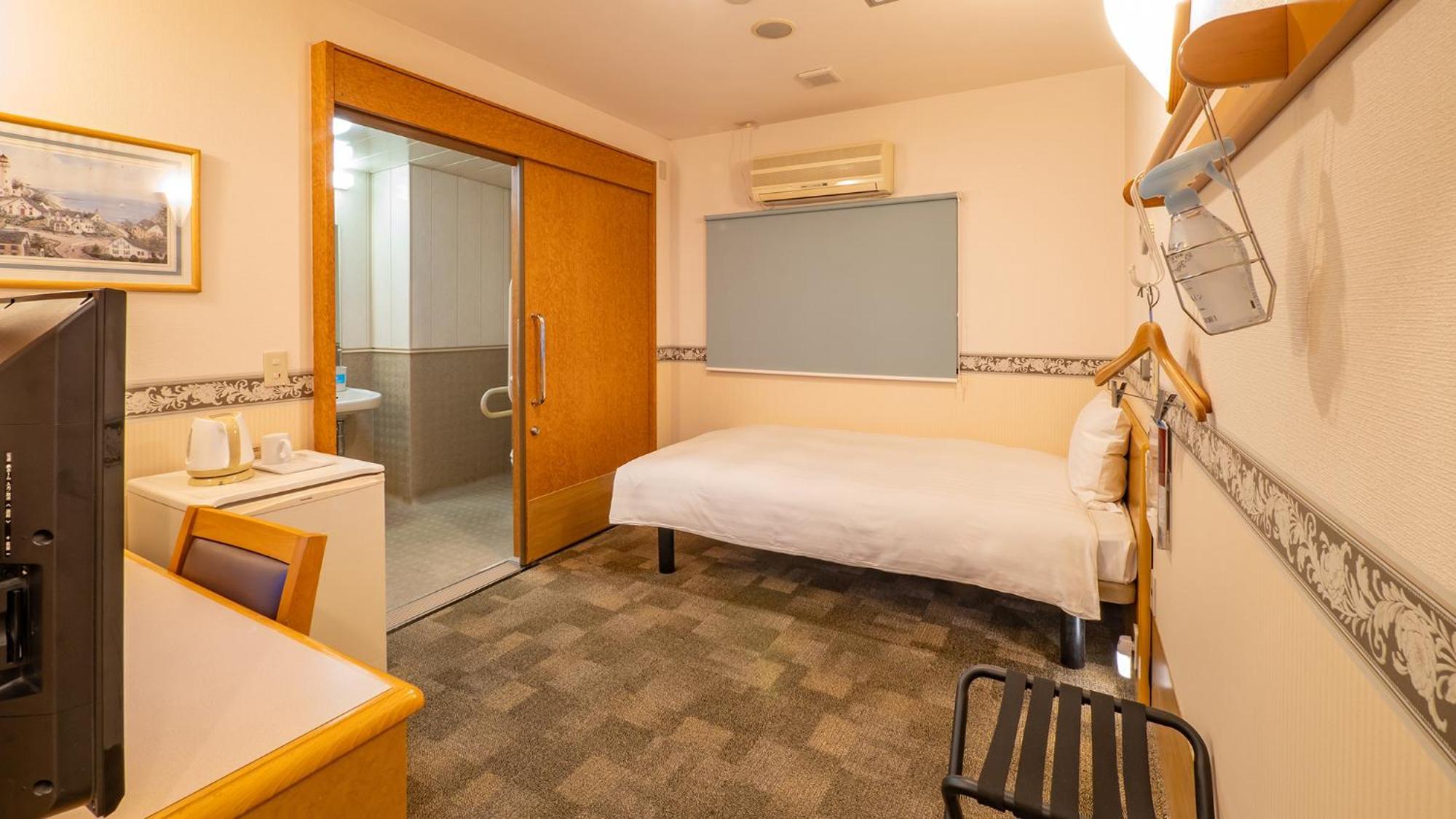 Toyoko Inn Tokyo Asakusa Kuramae No 1 Room photo