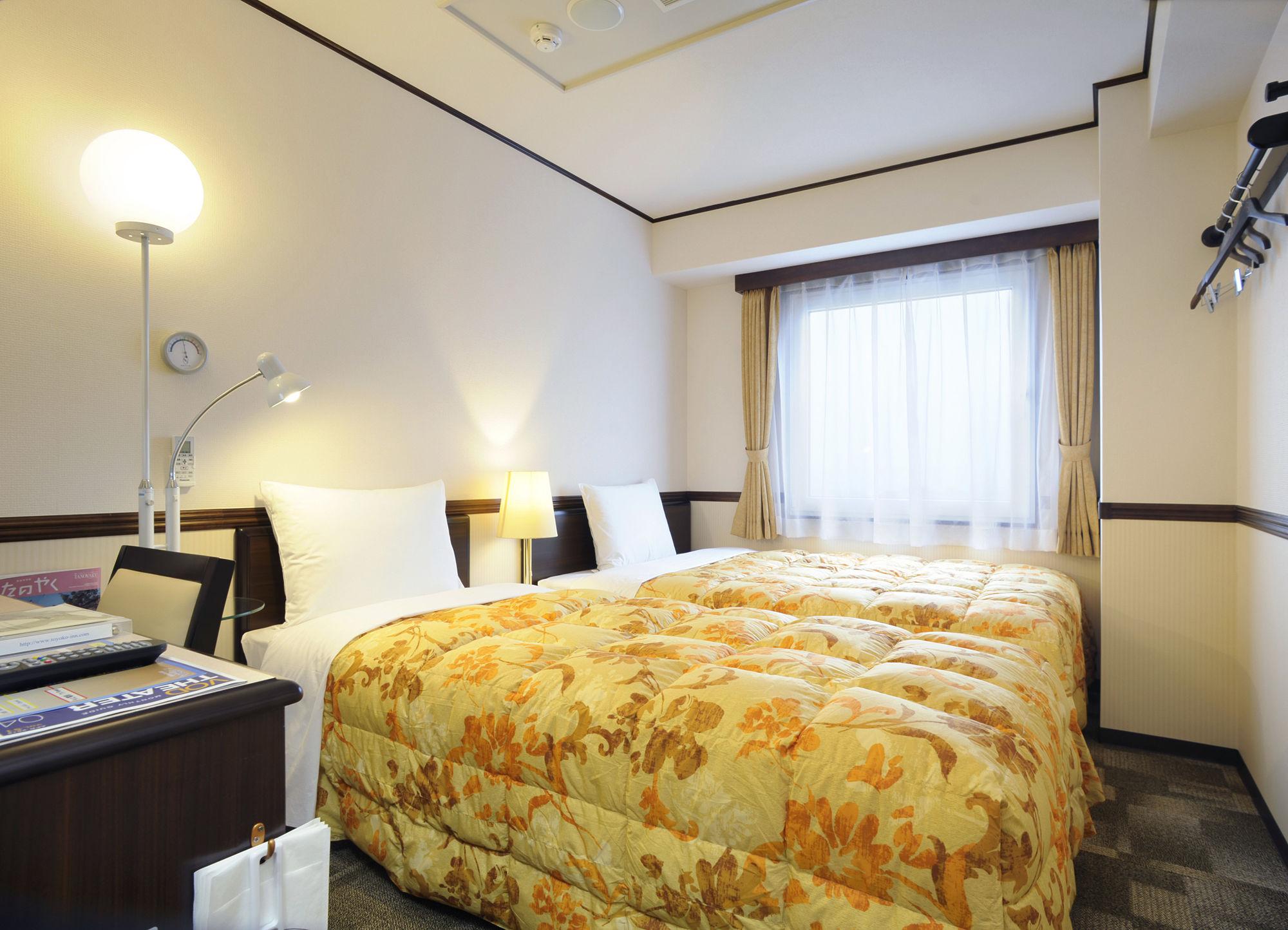 Toyoko Inn Tokyo Asakusa Kuramae No 1 Exterior photo